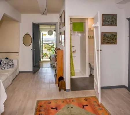 Bed & Breakfast 39 Tour De 3*